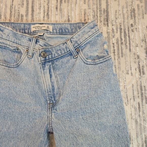 Abercrombie & Fitch Denim - Abercrombie & Fitch Womens Sz 24/00 xs The 90s Straight Ultra High Rise Jeans